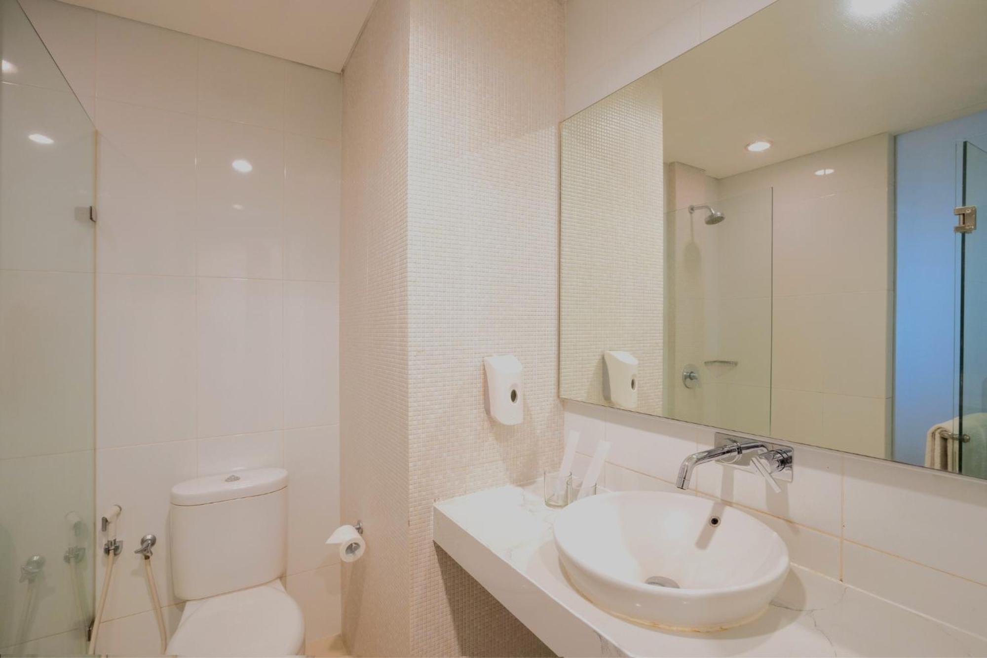 Laska Hotel Subang Buitenkant foto